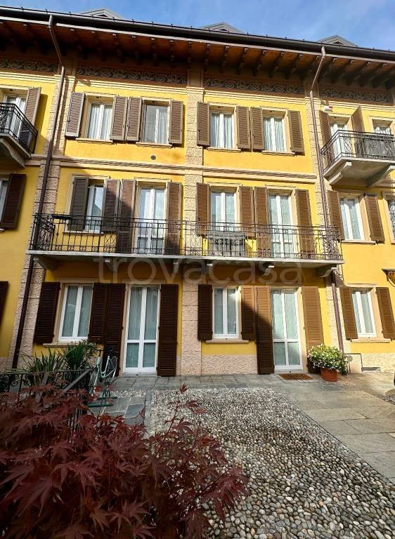 appartamento in vendita a Varese in zona Centro Città