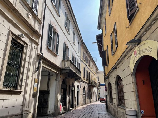attico in affitto a Varese in zona Centro Città