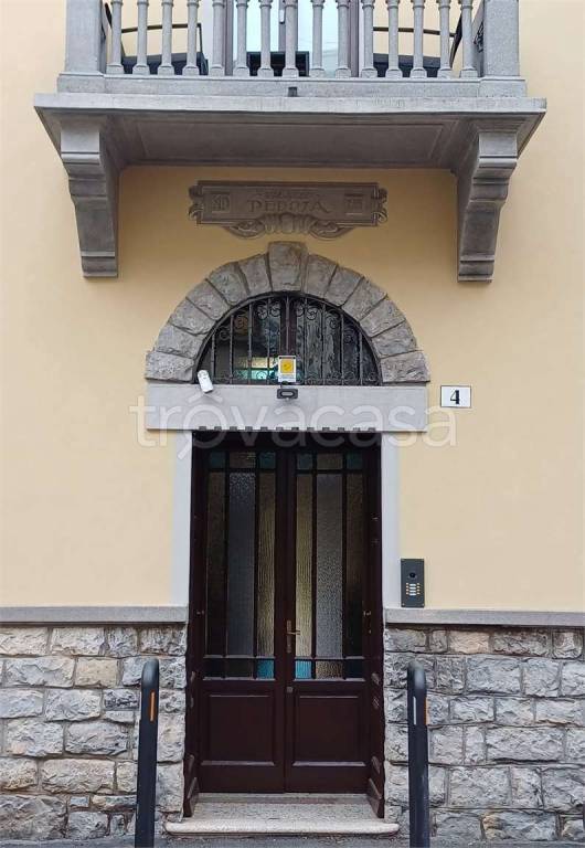 appartamento in affitto a Varese in zona Centro Città