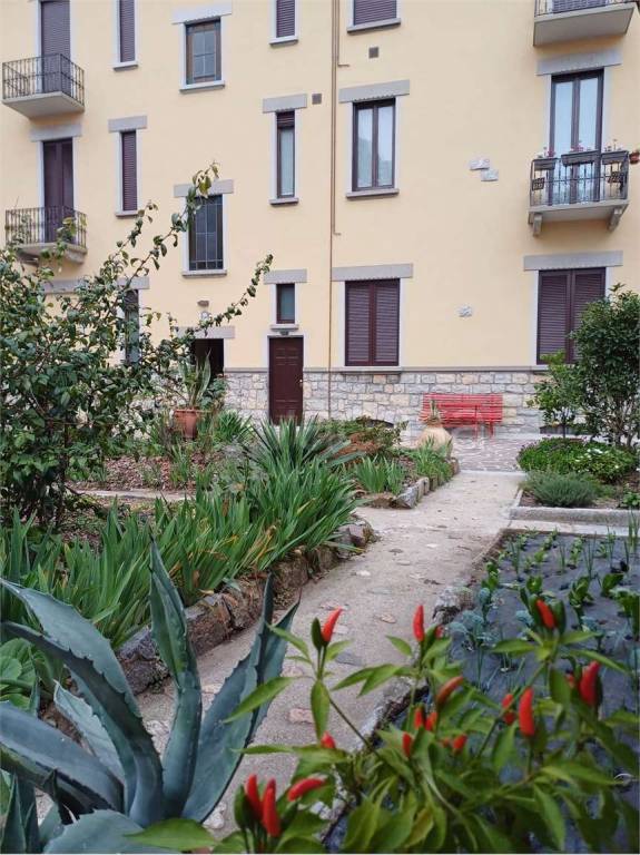 appartamento in affitto a Varese in zona Centro Città