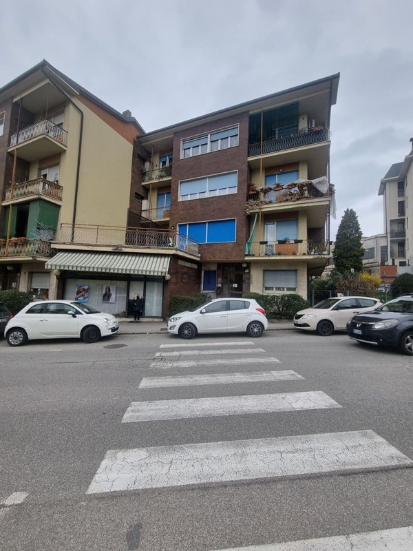 appartamento in affitto a Varese in zona Giubiano