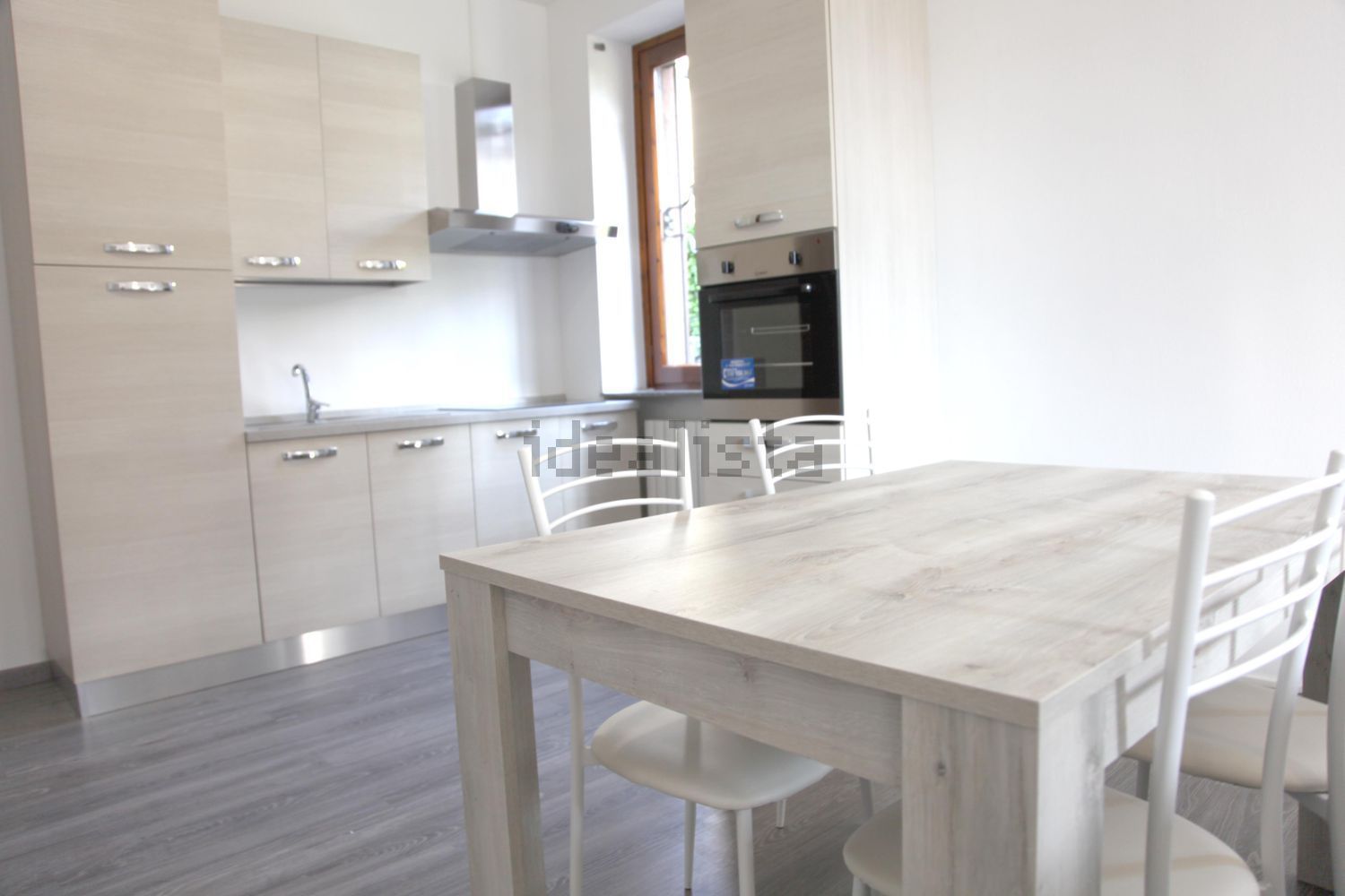 appartamento in affitto a Varese in zona Giubiano