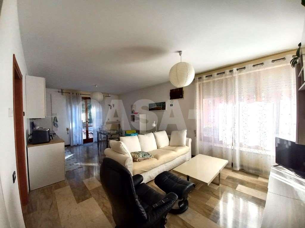 appartamento in affitto a Varese in zona Brunella