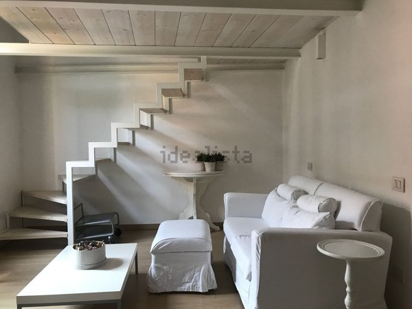 appartamento in affitto a Varese in zona Centro Città