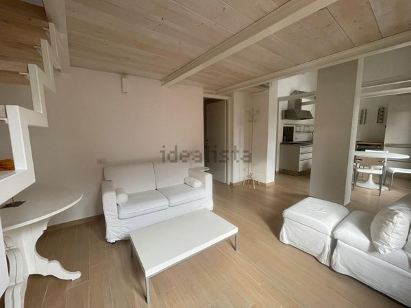 appartamento in affitto a Varese in zona Centro Città