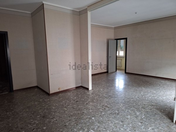 appartamento in affitto a Varese in zona Giubiano