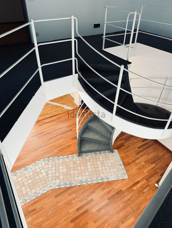 appartamento in affitto a Varese in zona Centro Città