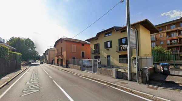 appartamento in affitto a Varese in zona Bobbiate