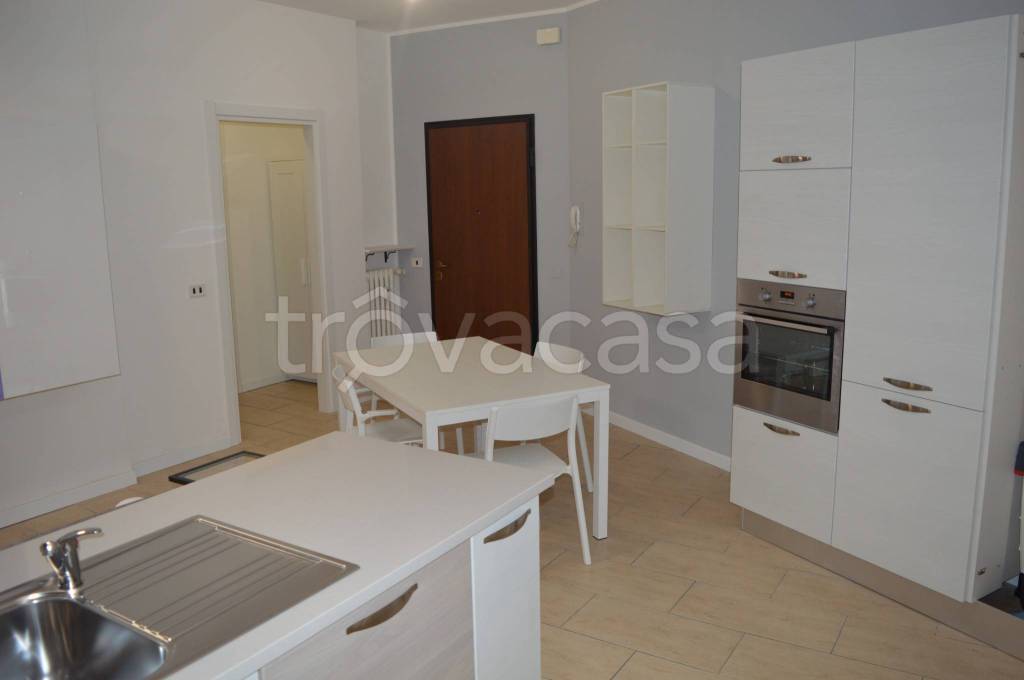 appartamento in affitto a Varese in zona Giubiano