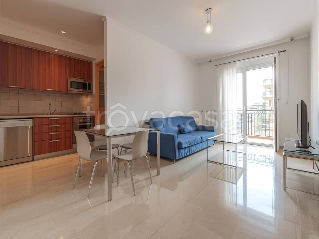 appartamento in affitto a Varese in zona Giubiano