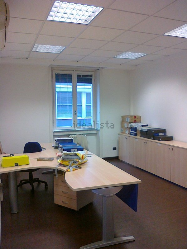 ufficio in affitto a Varese in zona Centro Città