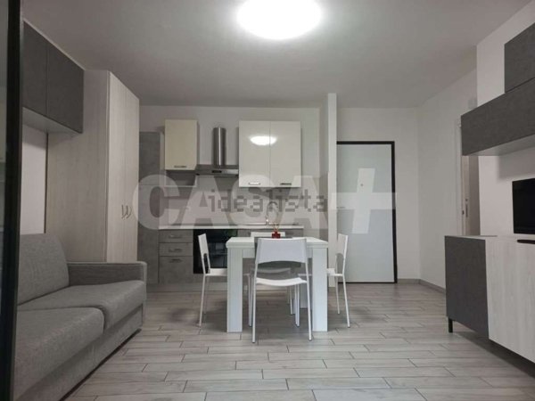 appartamento in affitto a Varese in zona Viale Belforte