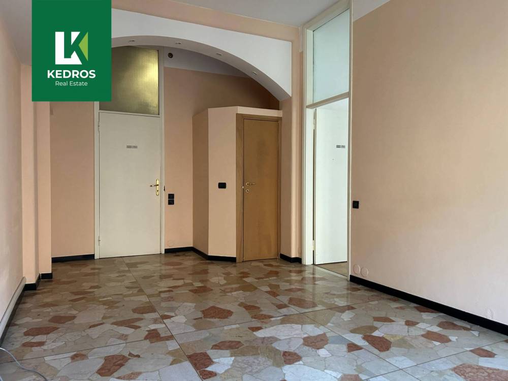 ufficio in affitto a Varese in zona Centro Città