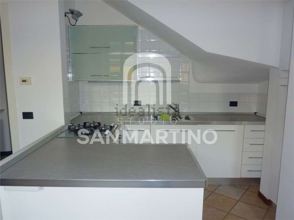 appartamento in affitto a Varese in zona Centro Città