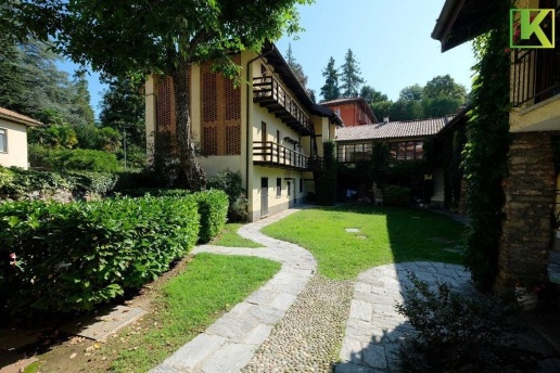 appartamento in affitto a Varese in zona Velate