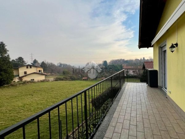 appartamento in affitto a Varese in zona Centro Città