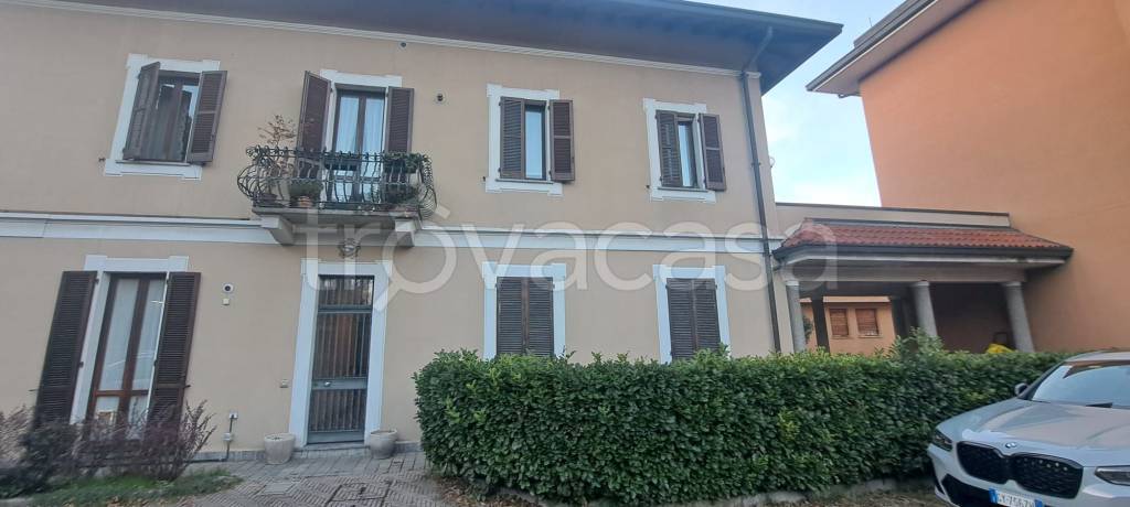 appartamento in affitto a Varese in zona Bosto