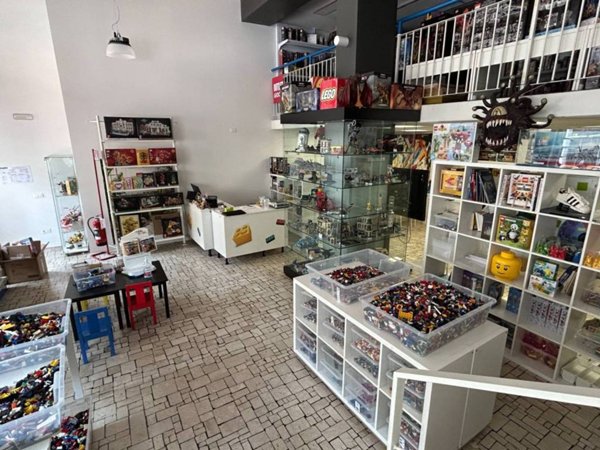 ufficio in affitto a Varese in zona Biumo