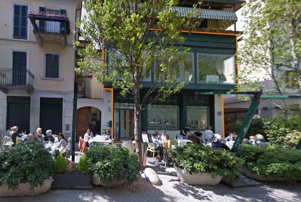 negozio in affitto a Varese