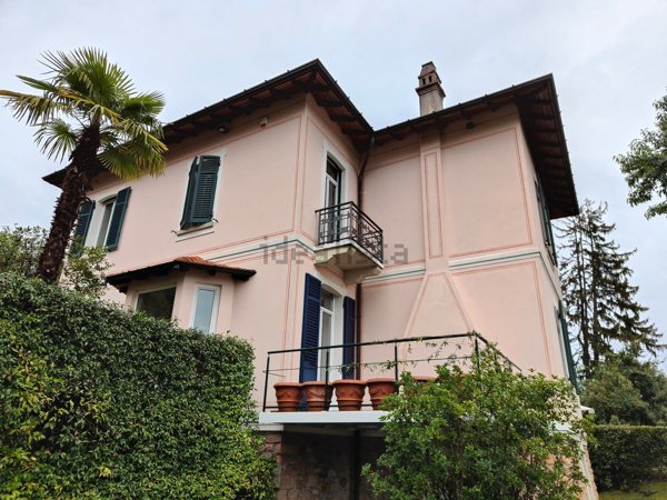 casa indipendente in affitto a Varese in zona Giubiano