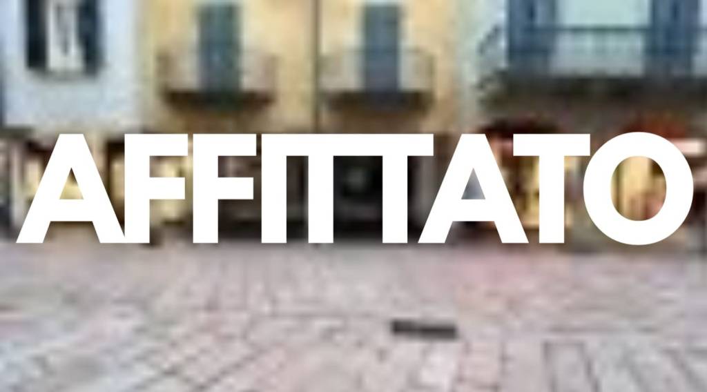 negozio in affitto a Varese in zona Centro Città