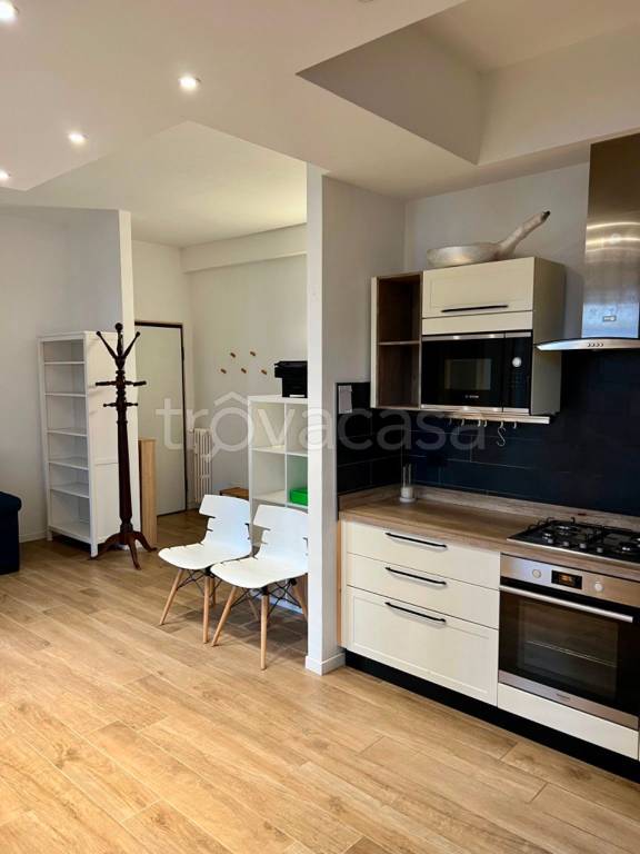 appartamento in affitto a Varese in zona Centro Città