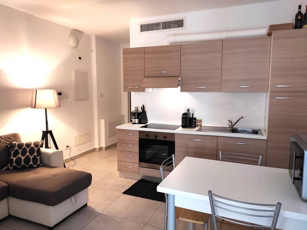 appartamento in affitto a Varese in zona Biumo