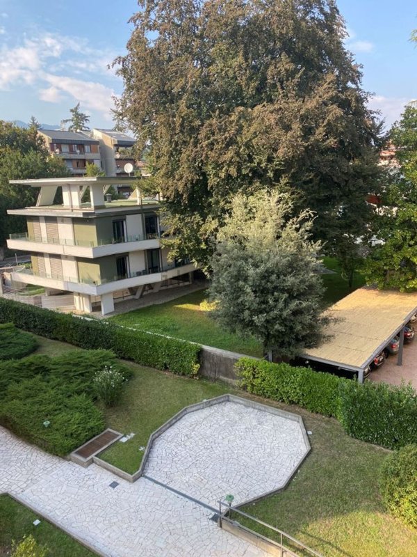 appartamento in affitto a Varese in zona Centro Città