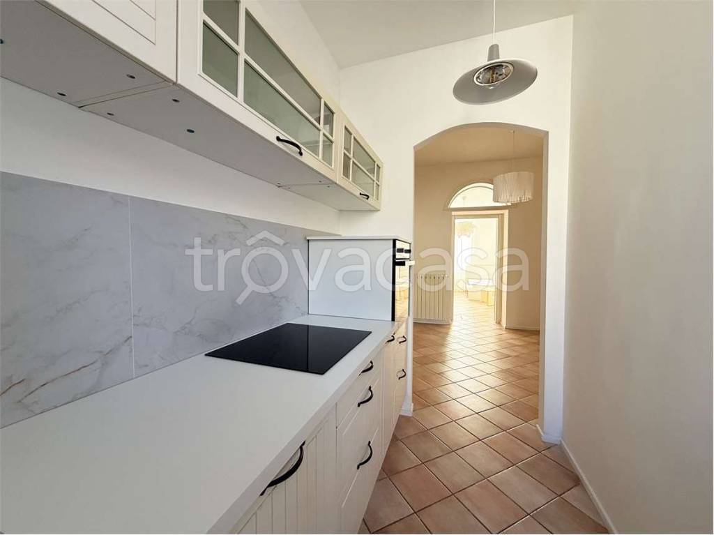 appartamento in affitto a Varese in zona Centro Città