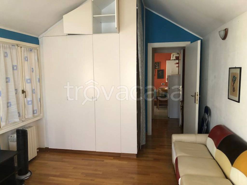 appartamento in affitto a Varese in zona Biumo