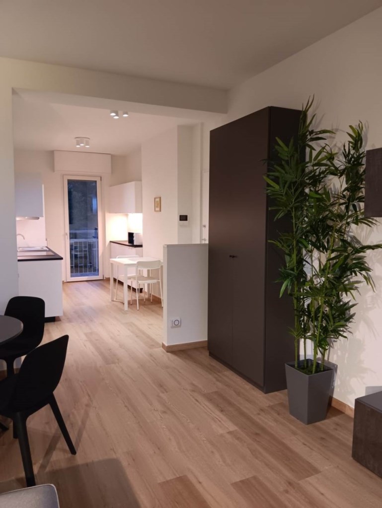 appartamento in affitto a Varese in zona Biumo