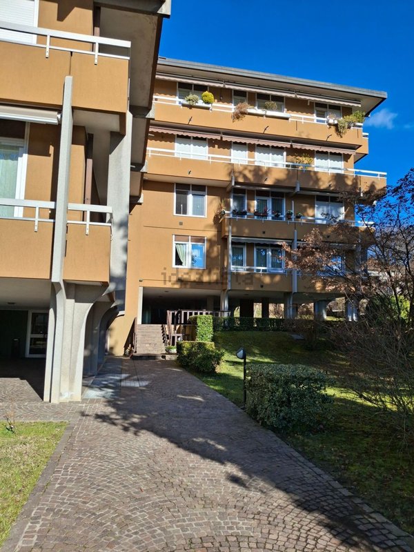 appartamento in affitto a Varese