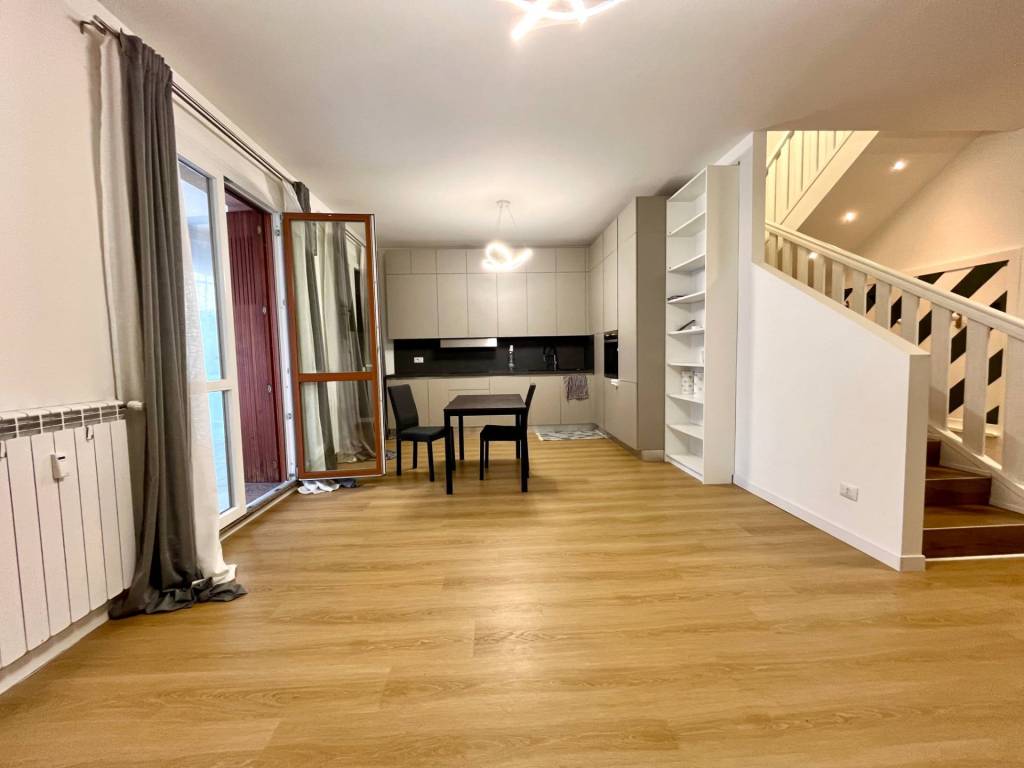 appartamento in affitto a Varese in zona Biumo