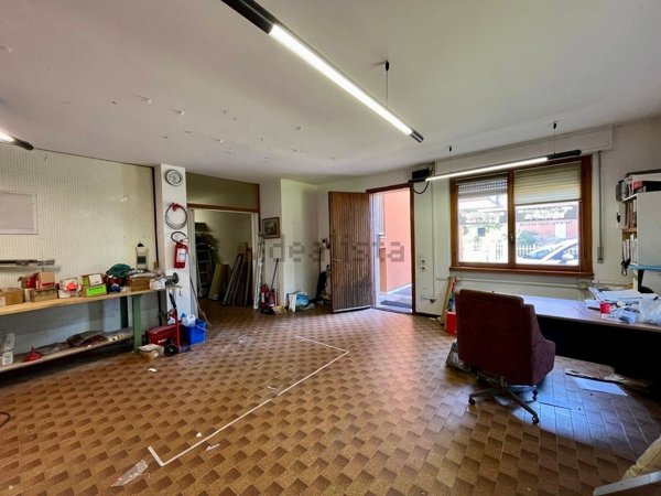 locale di sgombero in affitto a Varese in zona Via Crispi
