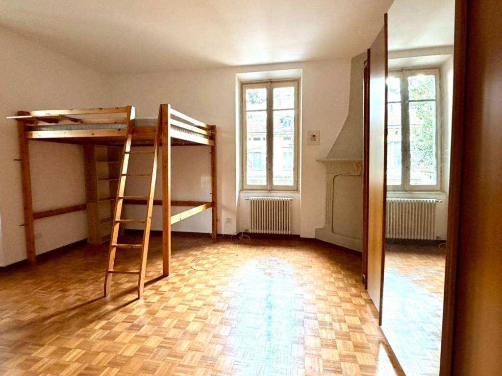 appartamento in affitto a Varese in zona Centro Città