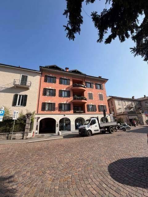 appartamento in affitto a Varese in zona Biumo