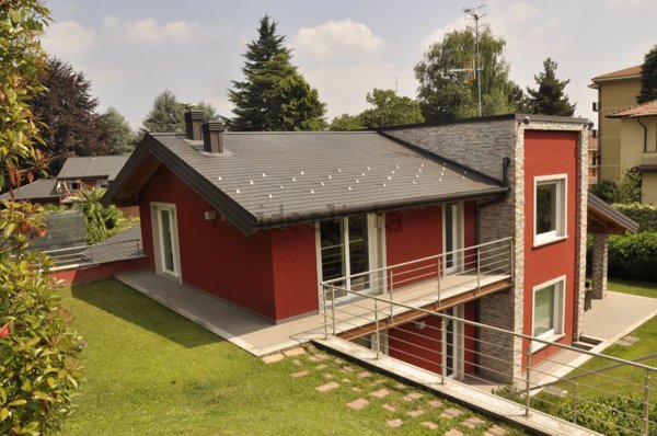 casa indipendente in affitto a Varese in zona Bosto