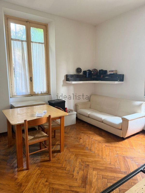 appartamento in affitto a Varese in zona Centro Città