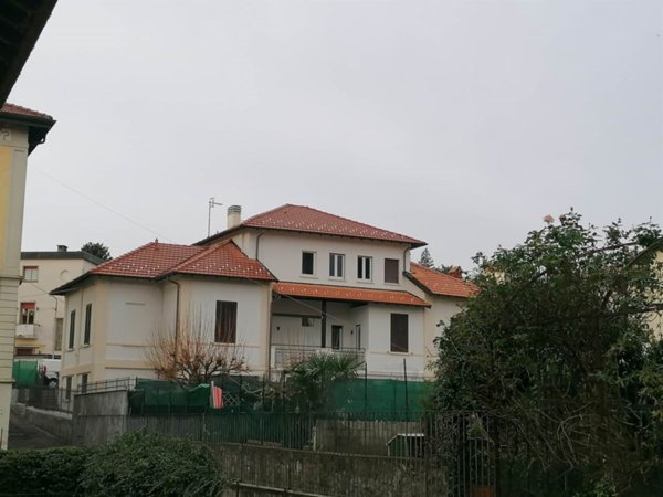 appartamento in affitto a Varese in zona Sant'Ambrogio