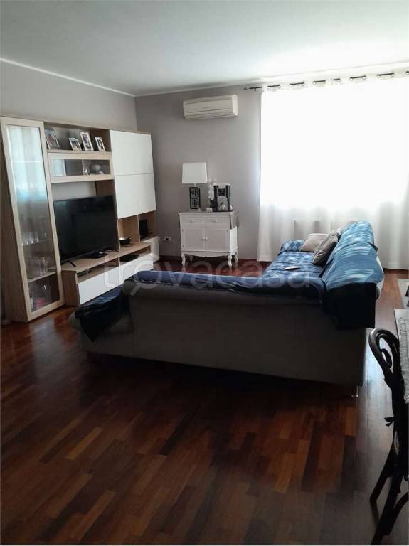 appartamento in affitto a Varese