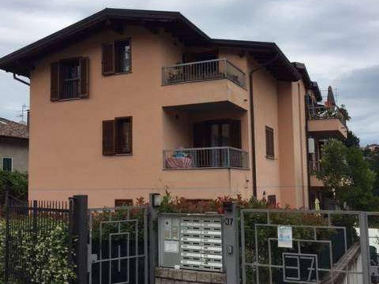 appartamento in affitto a Varese in zona Viale Belforte
