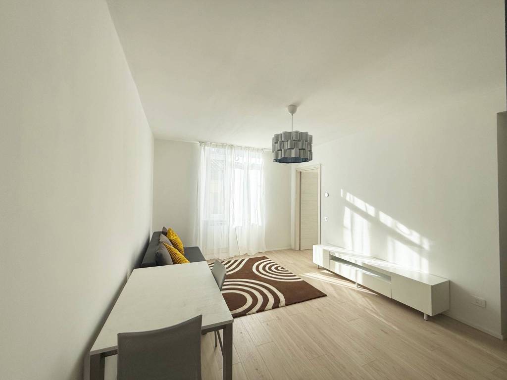 appartamento in affitto a Varese in zona Biumo