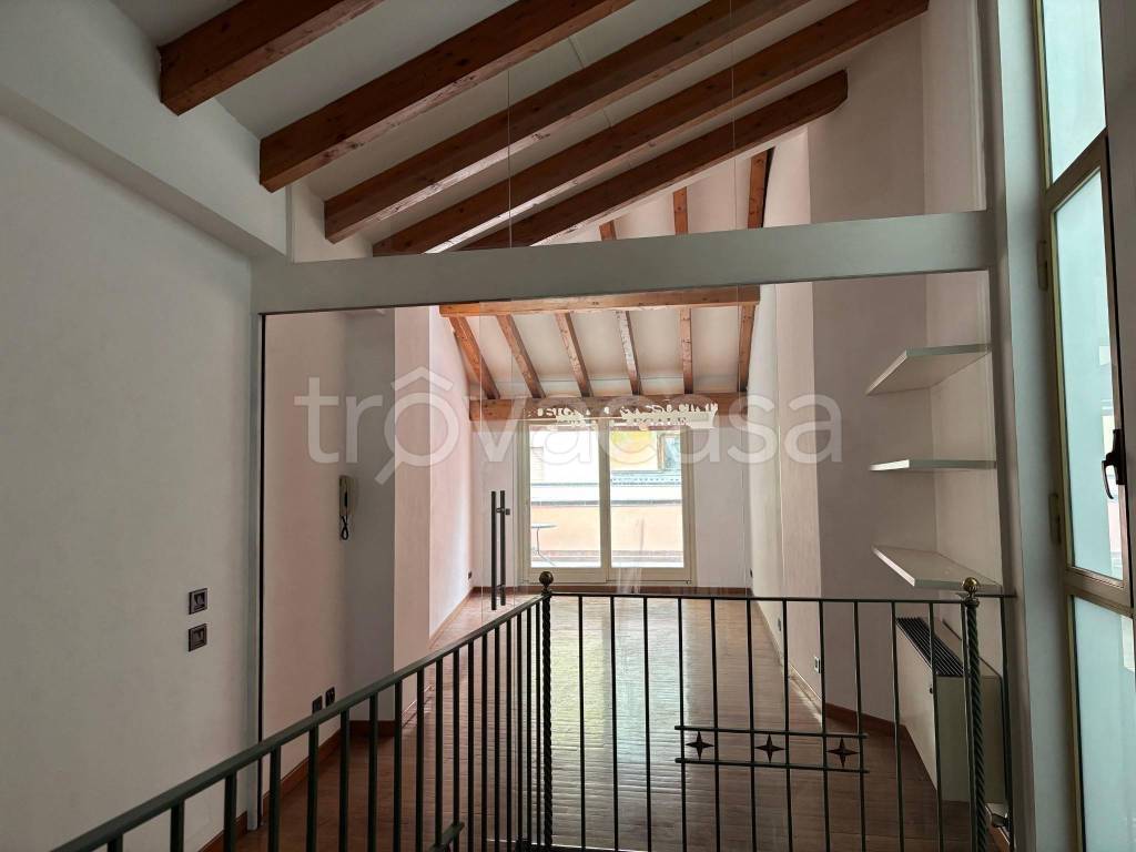 ufficio in affitto a Varese in zona Centro Città
