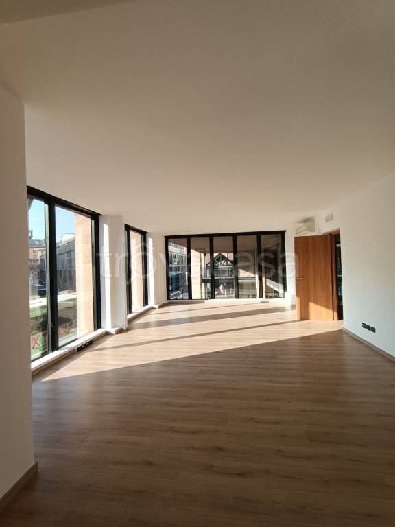 appartamento in affitto a Varese in zona Centro Città