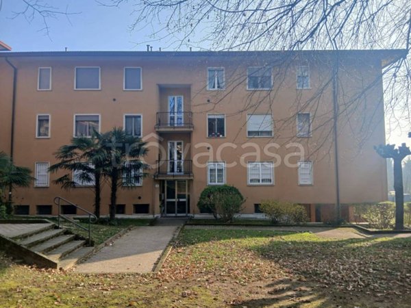 appartamento in affitto a Varese in zona Bizzozero