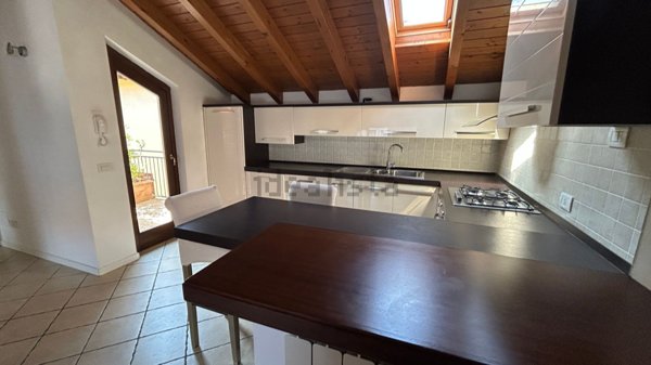 appartamento in affitto a Varese in zona Bizzozero