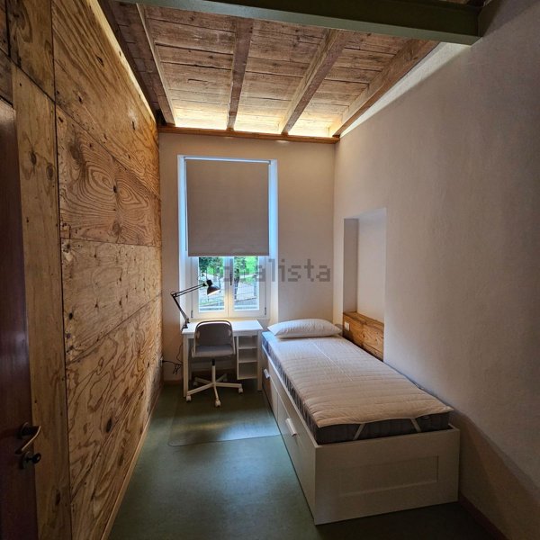 appartamento in affitto a Varese in zona Casbeno