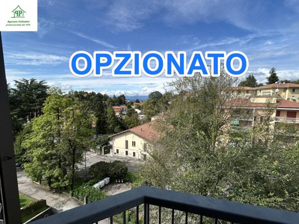 appartamento in affitto a Varese in zona Bosto