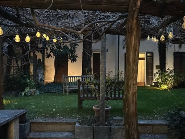 appartamento in affitto a Varese in zona Centro Città