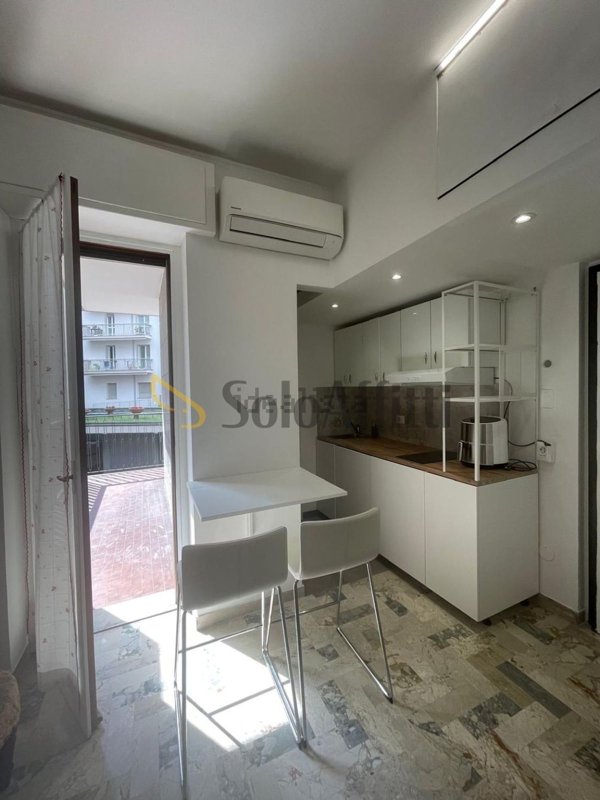 appartamento in affitto a Varese in zona Brunella